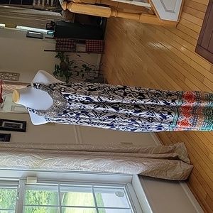 MAGIC 🎩 MAXI DRESS